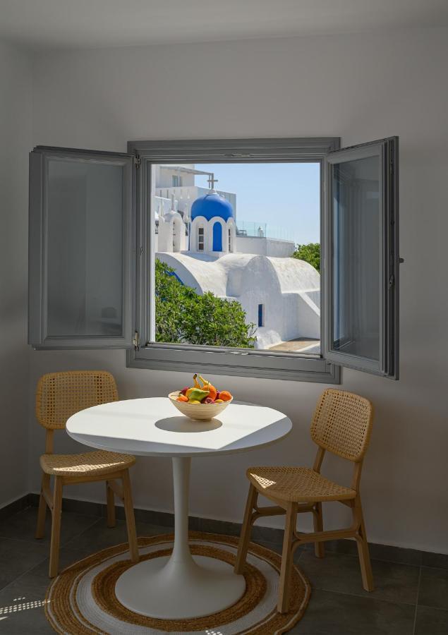 Thoe Oia Suites エクステリア 写真